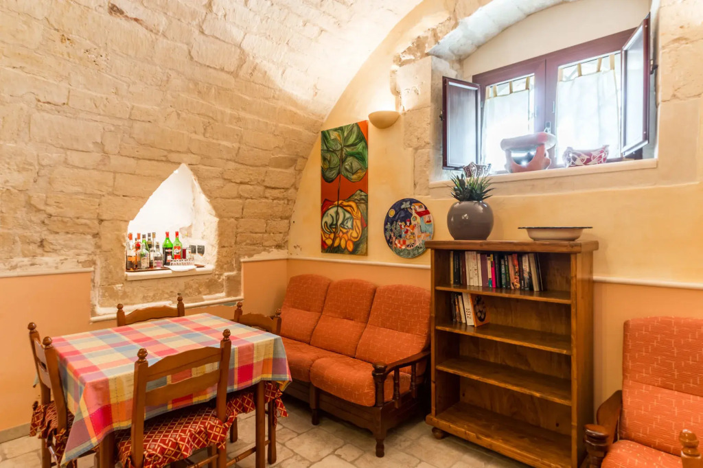 Casina Di Grotta Di Ferro