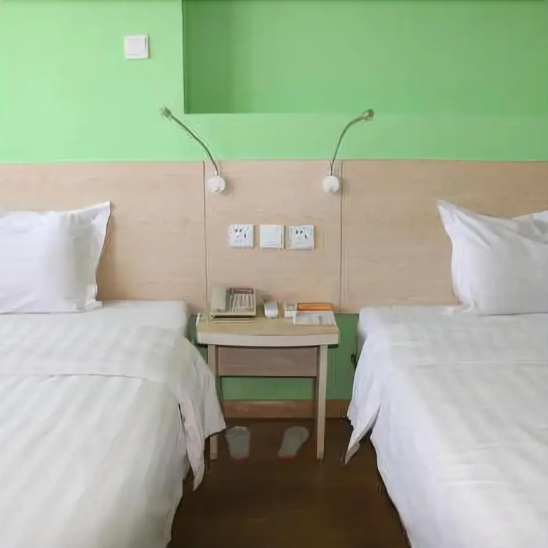 7 Days Inn