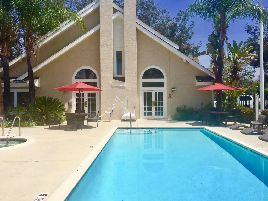 Chase Suites Brea-Fullerton - North Orange County