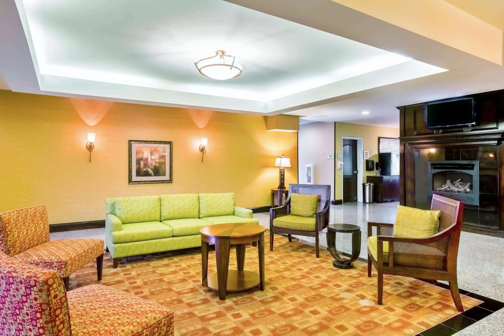 La Quinta by Wyndham Atlanta Union City