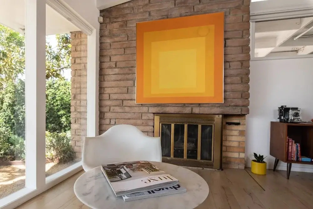 Mid-mod Pool Home With Palm Springs Vibe 2bdr