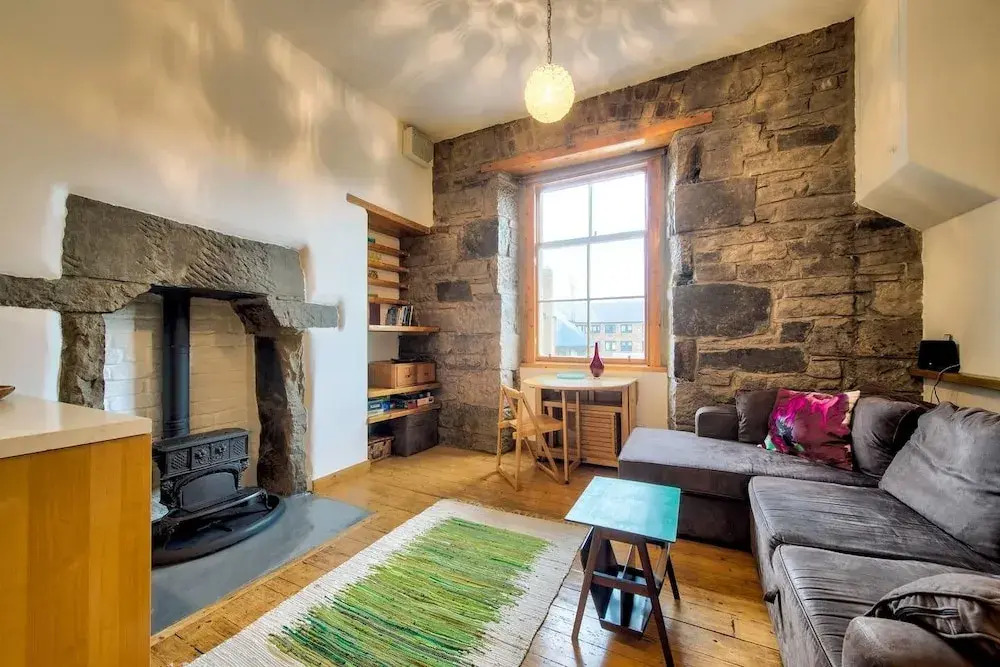 Lovely Central 1BR Flat in Prime Festival Location