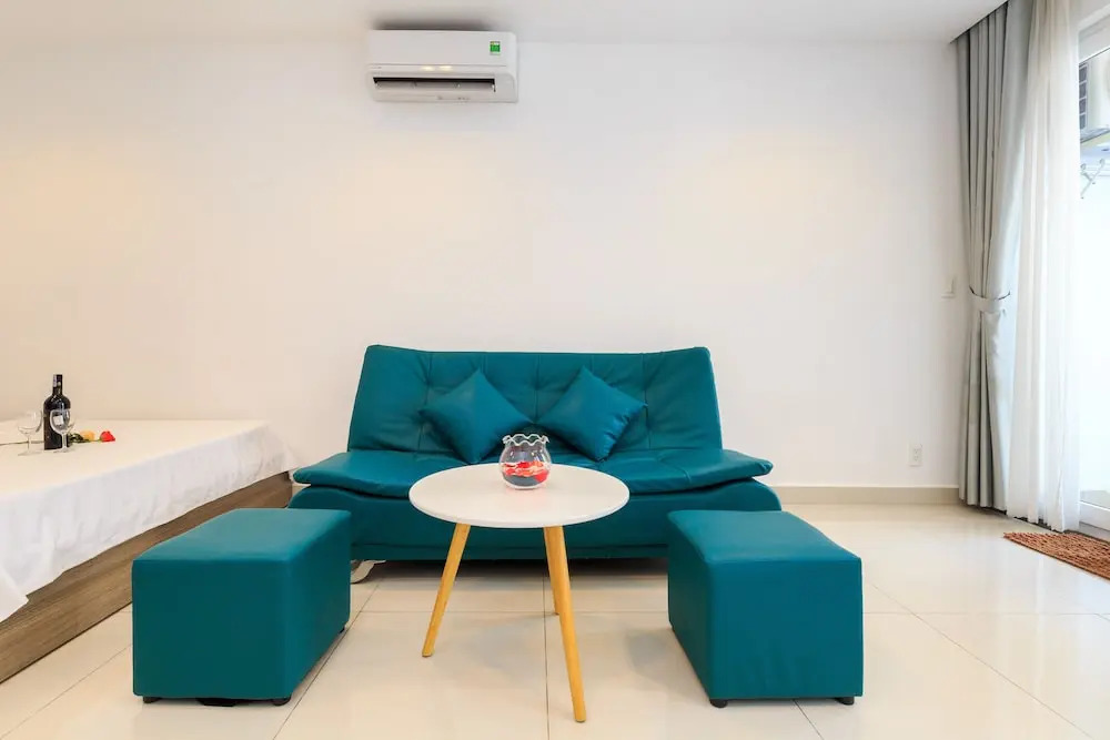 Le Hieu Apartment at Sky Center