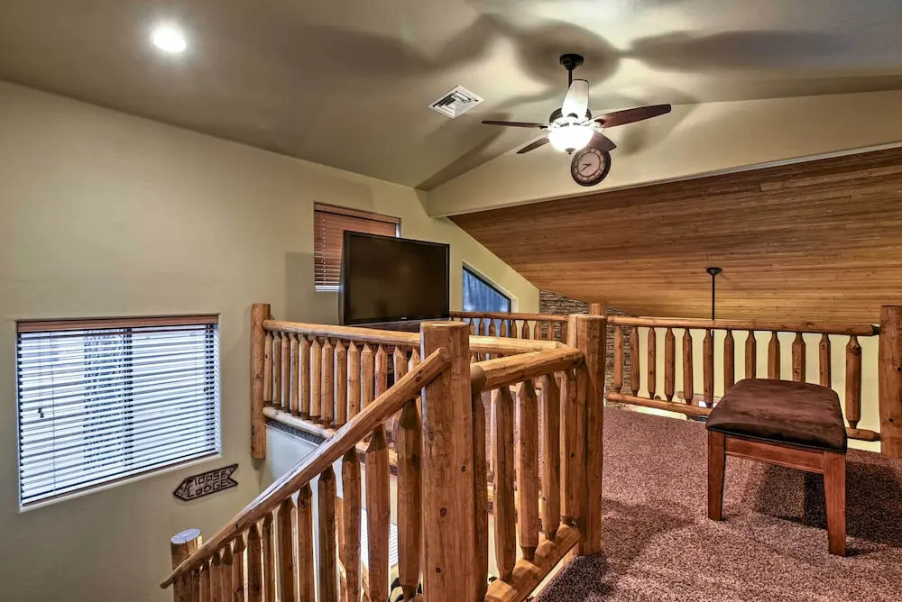 Mountain Cabin Retreat w/ Game Room, Patio & Views