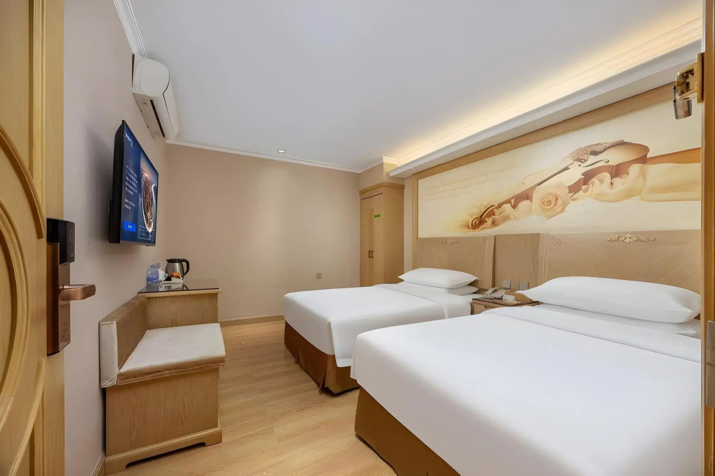 Vienna Hotel Shenzhen Bay