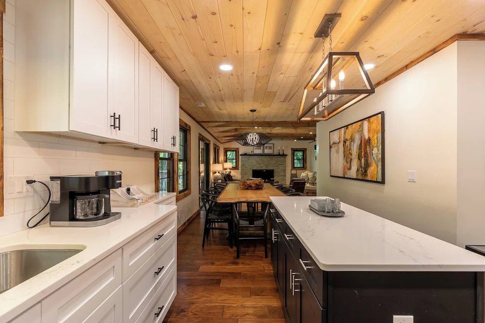 Moosey Creek Lodge