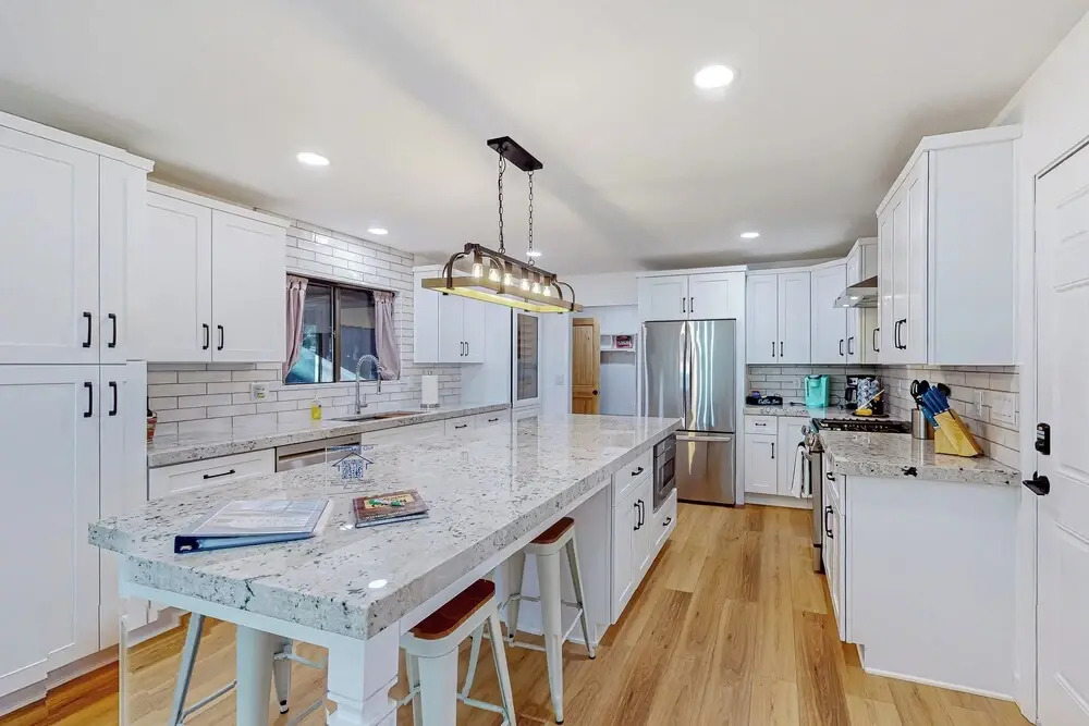 4BR Home w/ Decks, Fireplace, Golf Nearby