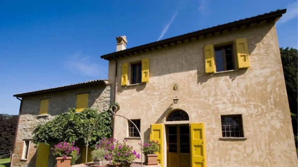 Ovello Farmhouse in a Splendid Position-ovello