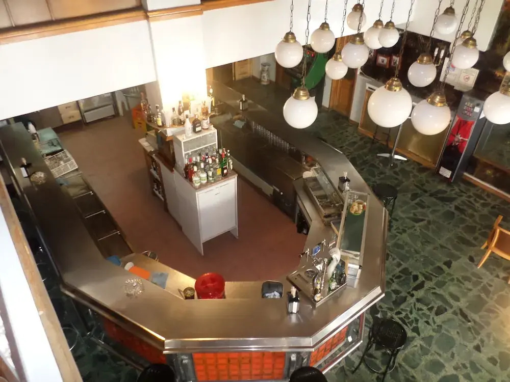 Hostal Restaurante Lujuan