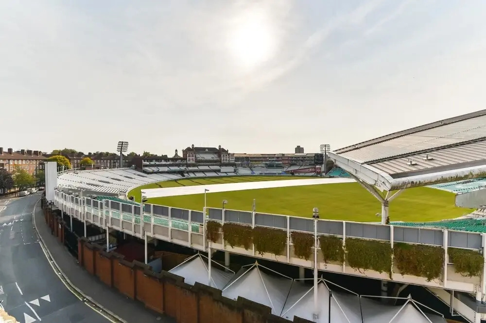 NEW 2 Bedroom Flat In Oval Well Connected to City!