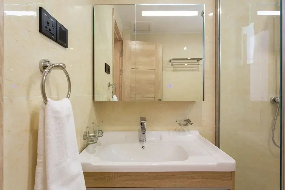 Lux Suites Oasis of Peace Apartments
