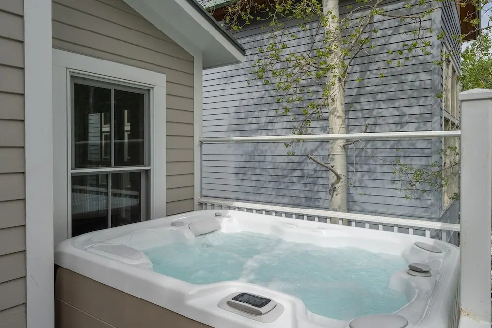 Lux Home with Gas Fireplace, Hot Tub, 8 min to lift 7 - Bunk Room for Kids! home