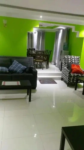 Nairobi Home= kahawa