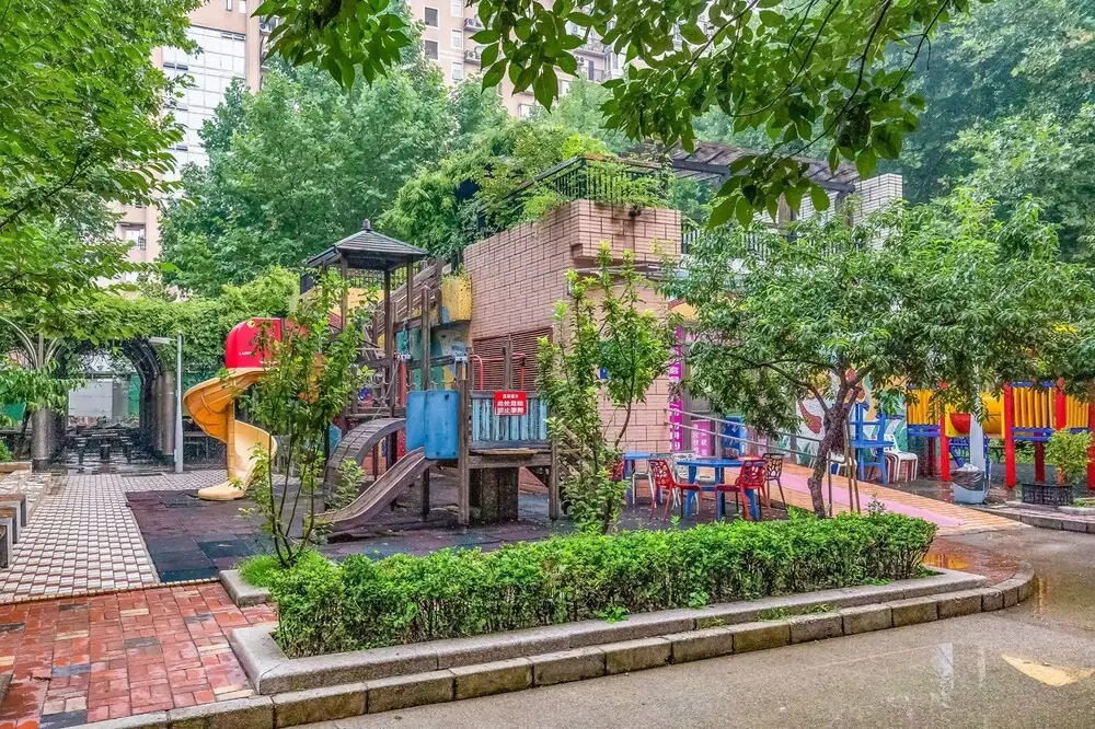 Time Guesthouse- Weigongcun