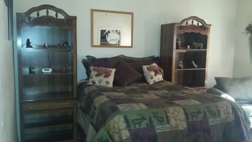 Duck Creek Luxurious Cabin