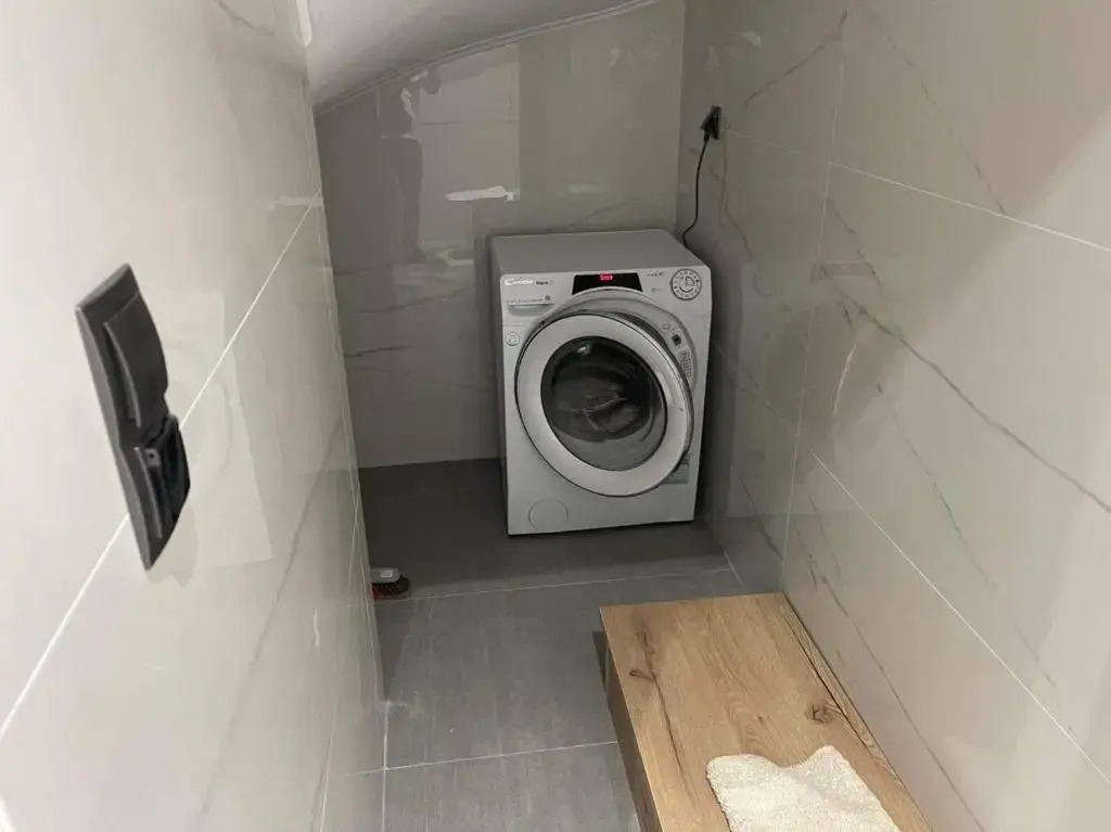 Furnished apartment (in the city center)
