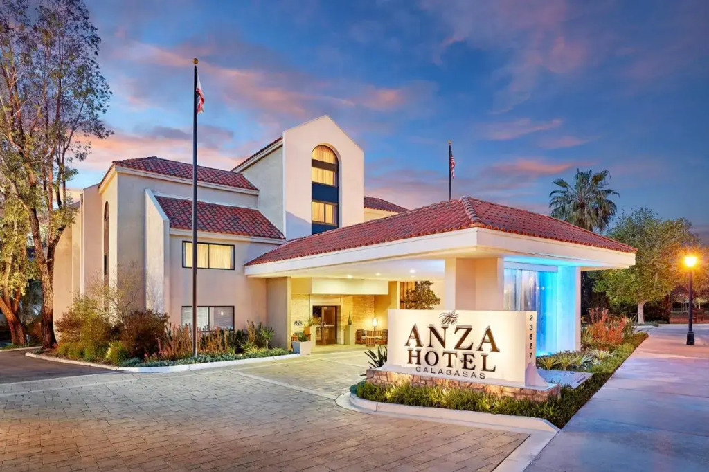 The Anza-a Calabasas Hotel