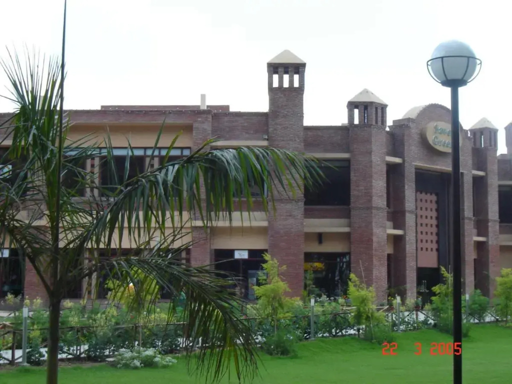 Savoy Greens Karnal