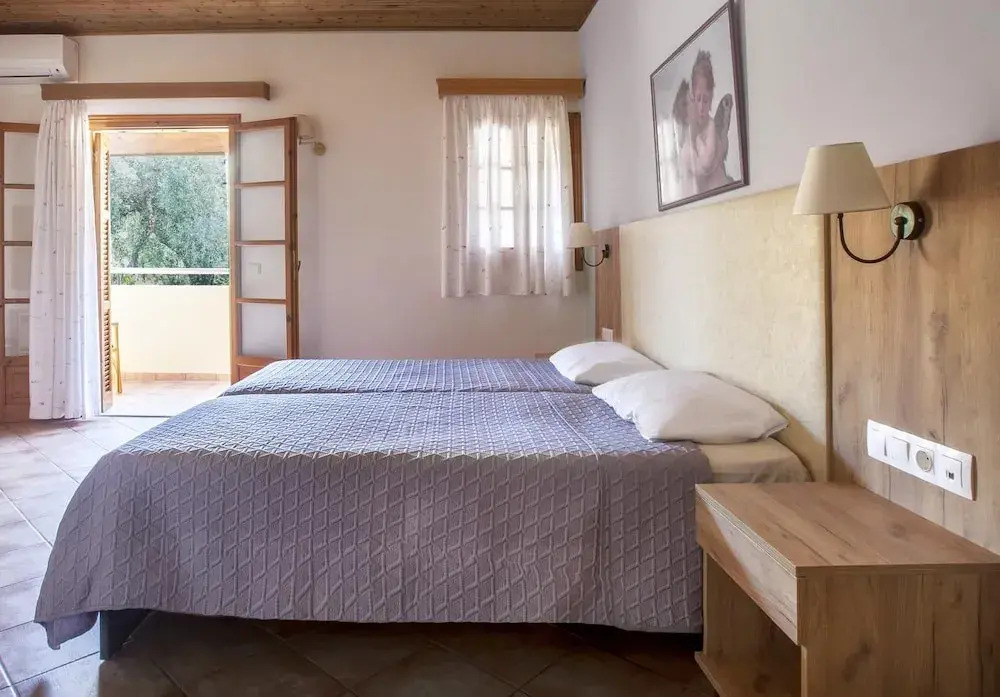 Lofos Hotel