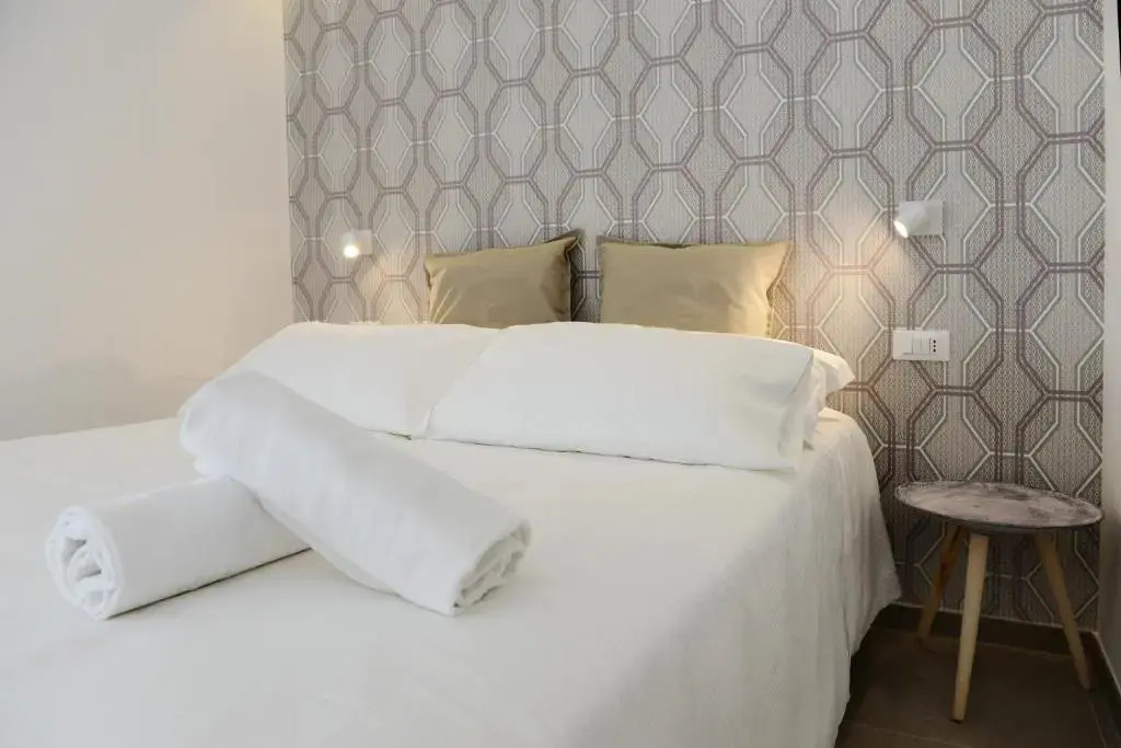 Miramed rooms