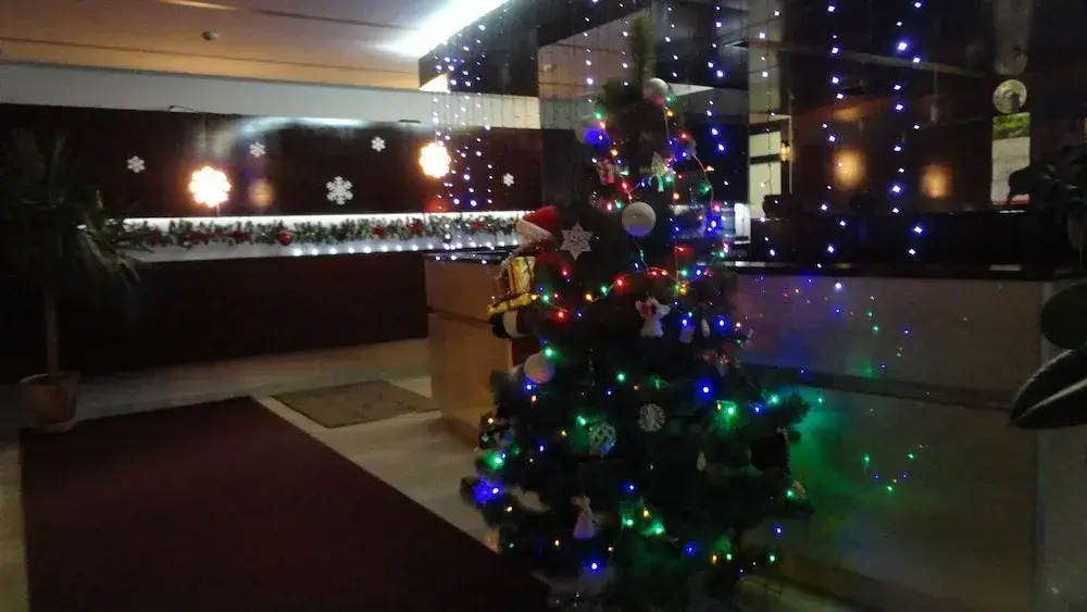Staybridge Готель Мост Сити