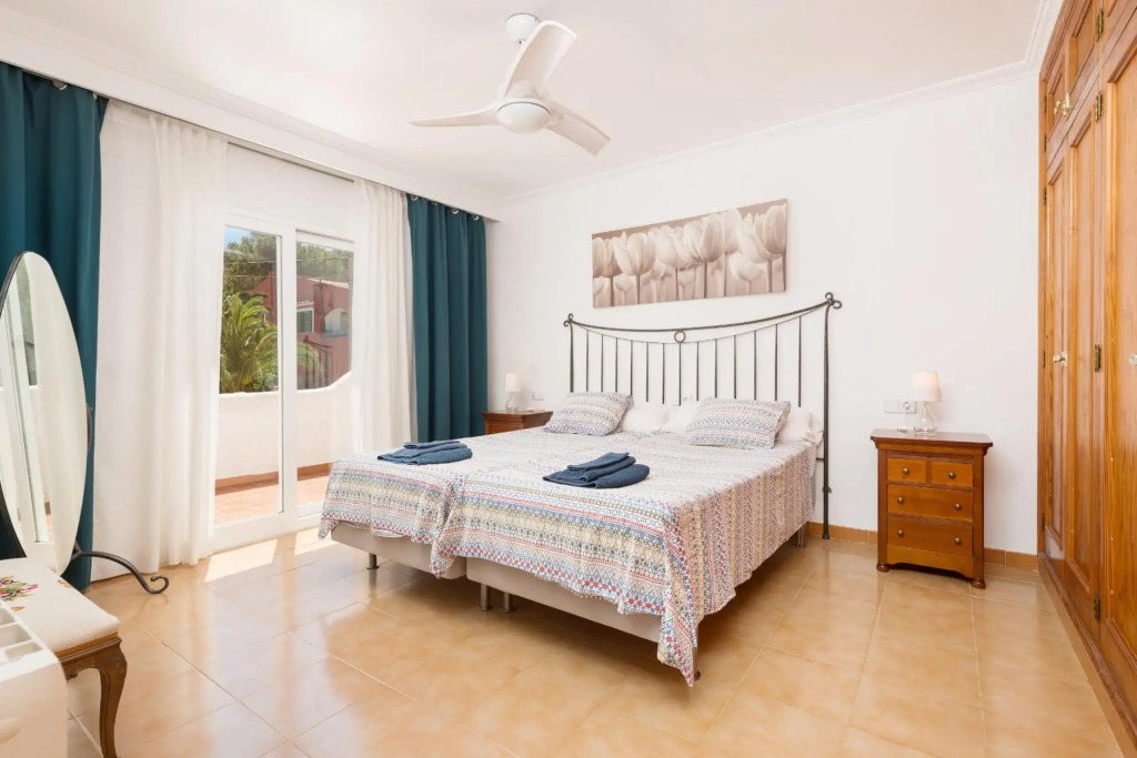 E253 Los Pinos by Mallorca Villa Selection