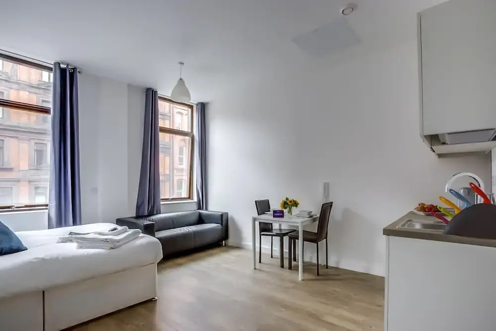 Wonderfully Bright 1BR Studio In Liverpool