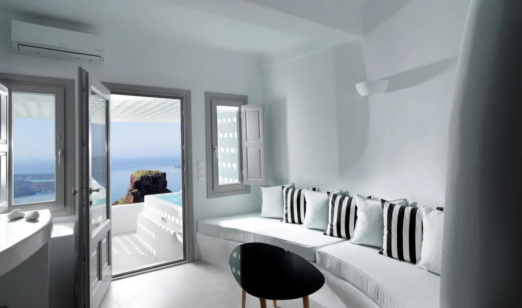 Tholos Resort