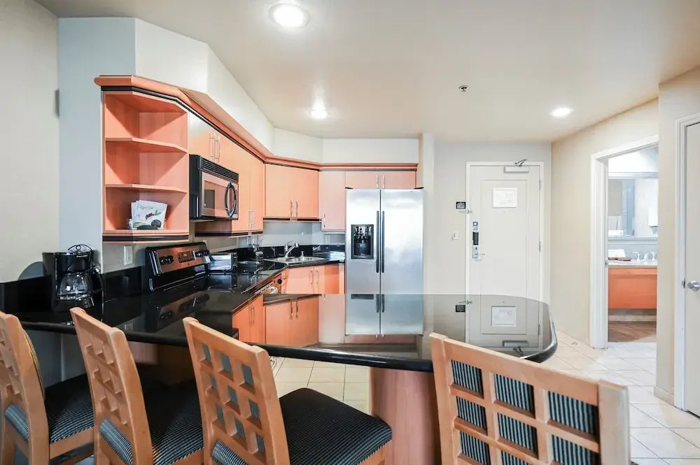 StripViewSuites at Platinum