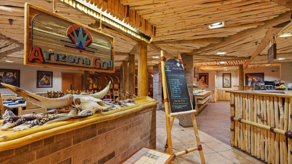 Best Western Plus Saddleback Inn & Conference Center