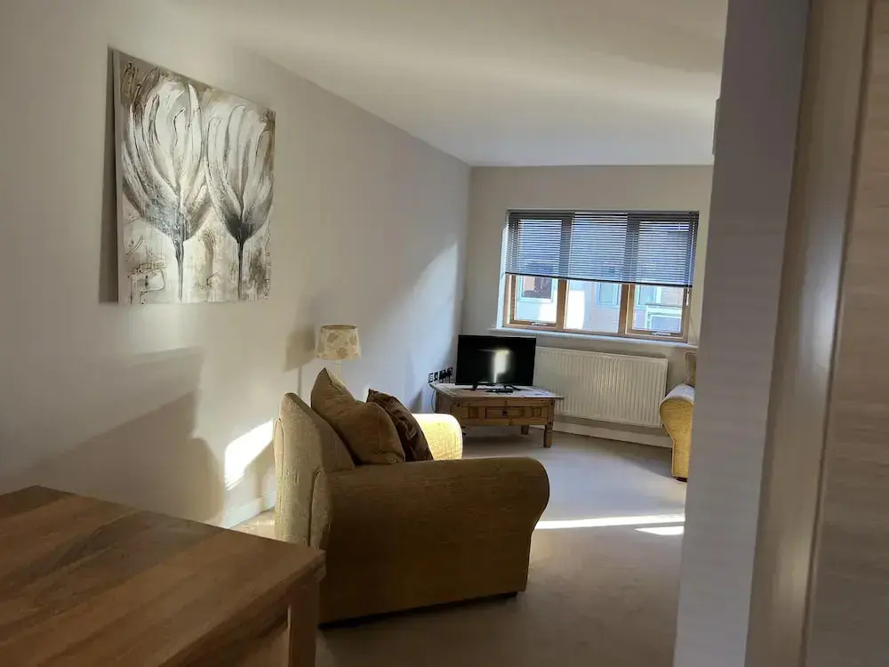 Beautiful City Centre Apartment-cathedral Views