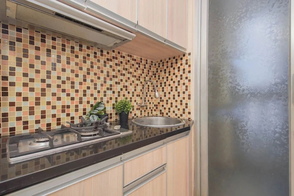 Comfortable And Homey 2Br At Apartment Green Bay Pluit