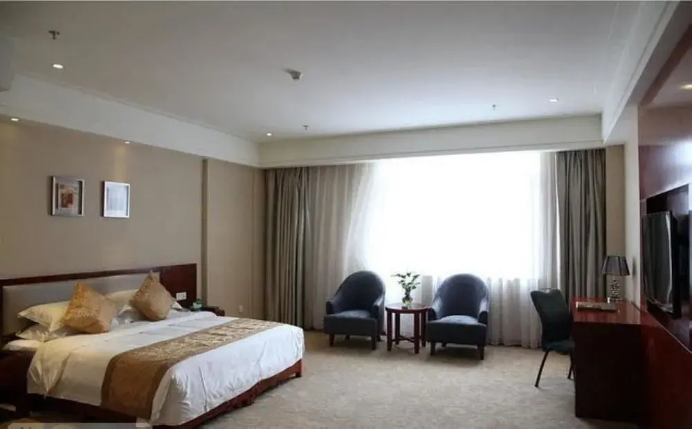 Jinhu Hotel