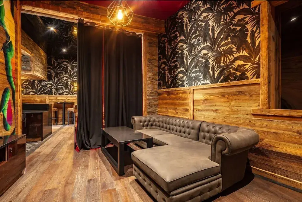 Chalet Raven Co-living