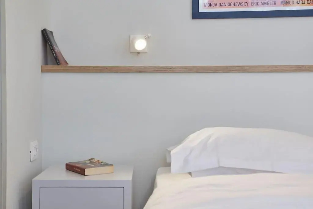 Stay in a hip decorated studio near Acropolis!