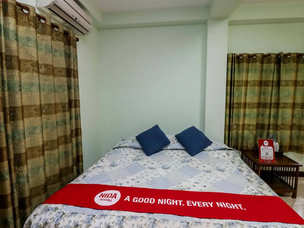 Nida Rooms King Phrapokklao Empire