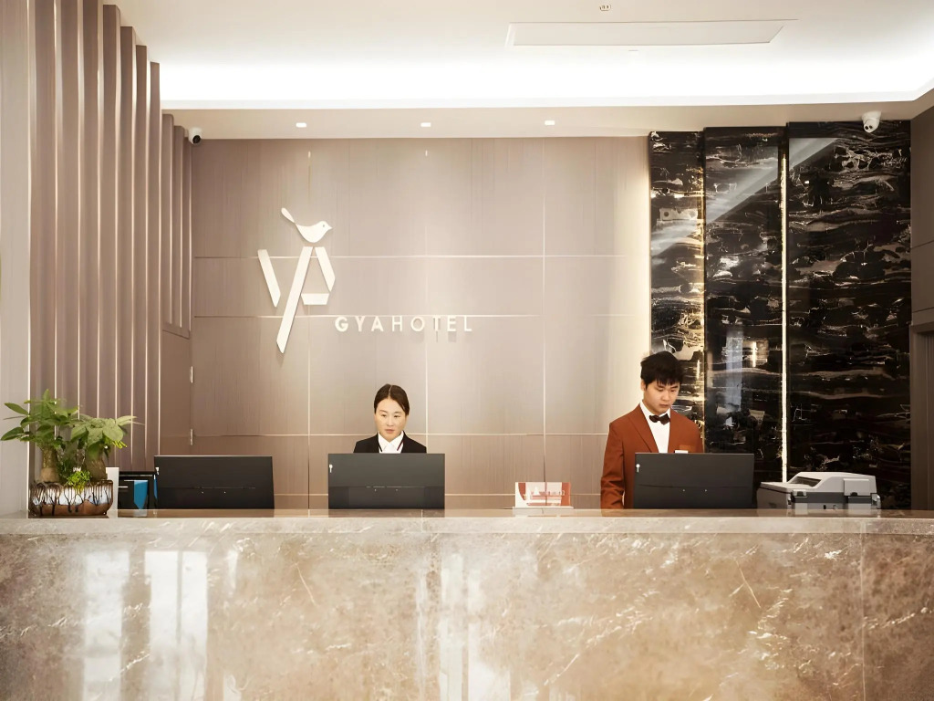 GYA Hotel (Tongxiang Century Avenue)