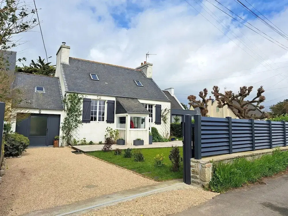 Holiday Home in Guisseny Near the Beach