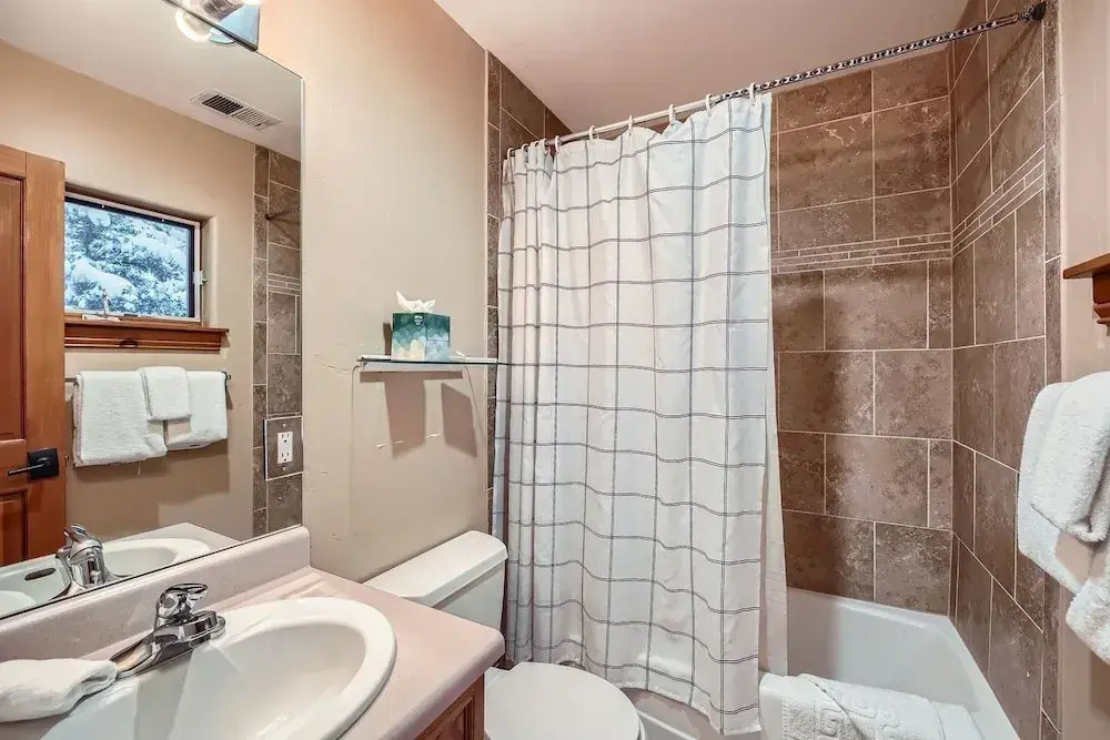2997 Basingdale 3 Bedroom Home