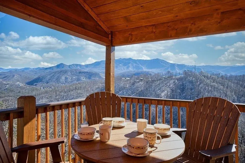 The Bear And Trout 4 Bedroom Home by Redawning