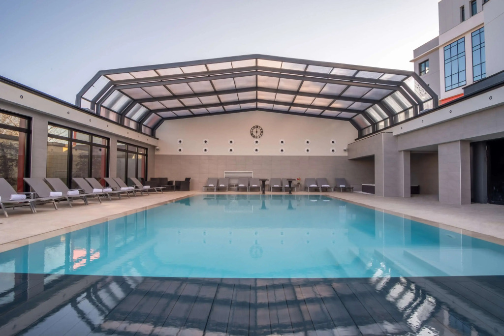 Kyriad Prestige Lyon Est - Saint Priest Eurexpo Hotel and Spa