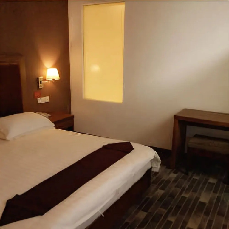 Tianyu Hotel Dazhu