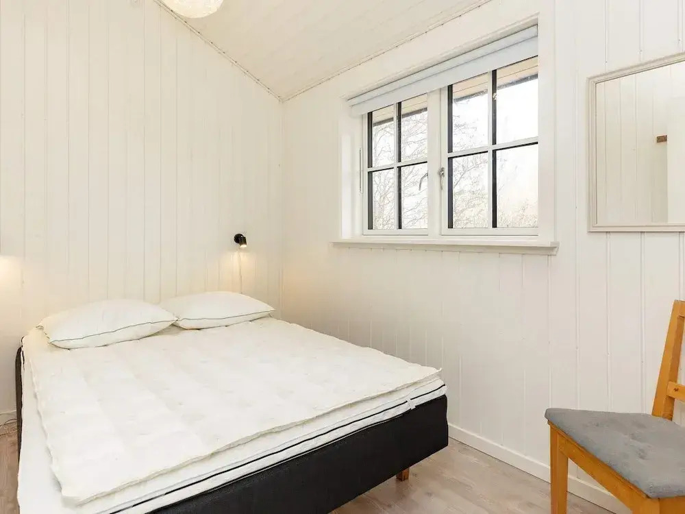 6 Person Holiday Home in Martofte