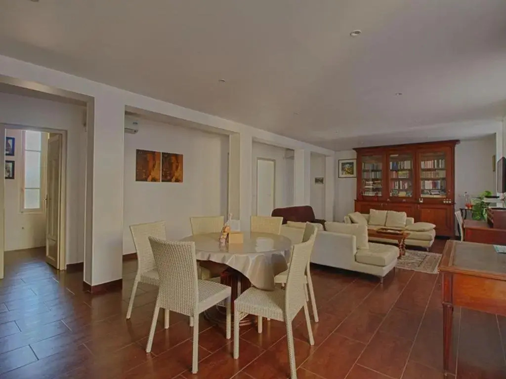 Appartement Ajaccio, 3 pièces, 6 personnes - FR-1-61-571