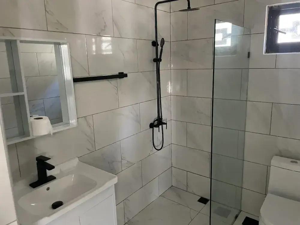 Level suites