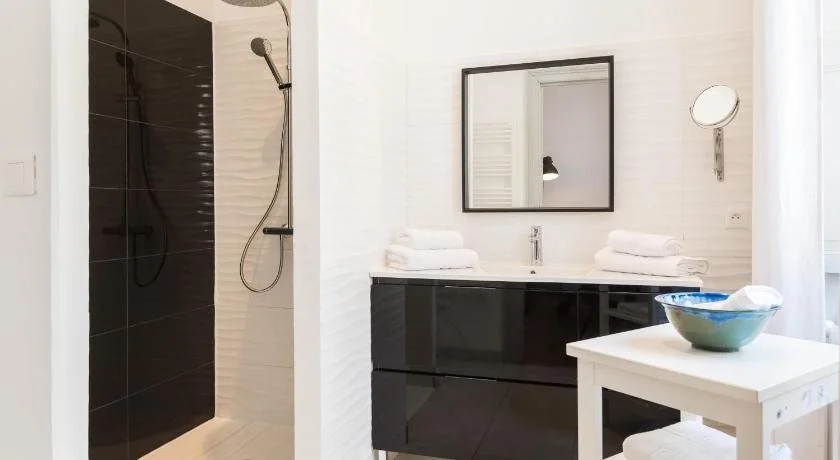 Les Chambres dAim