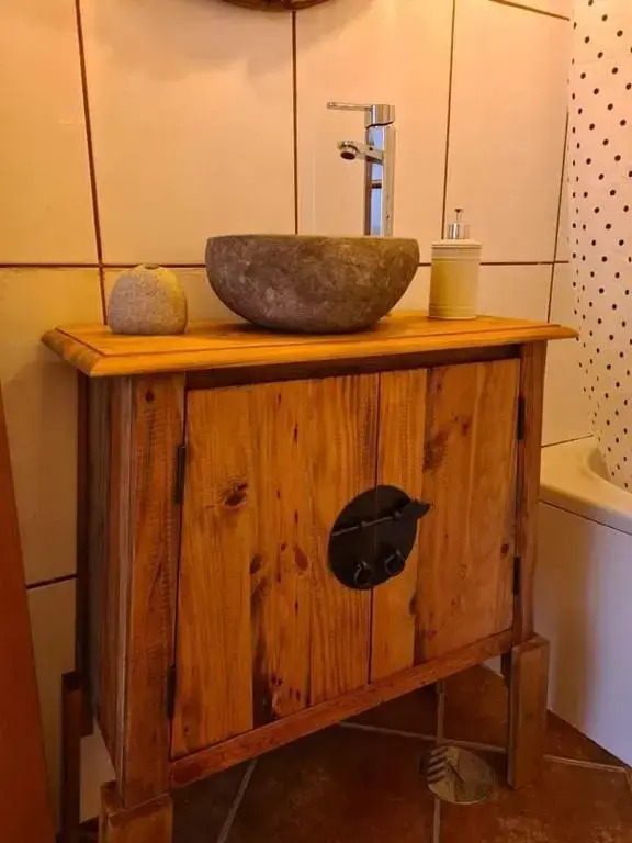 House Bali Furnas