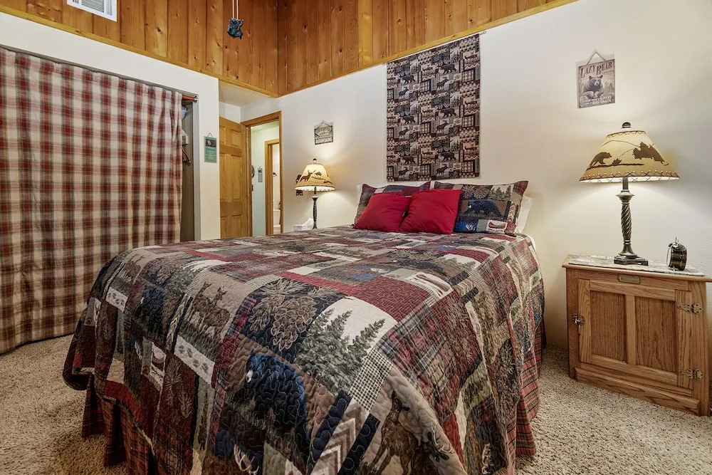 Catalina Retreat