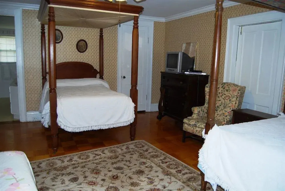 Glenfield Historic B&B