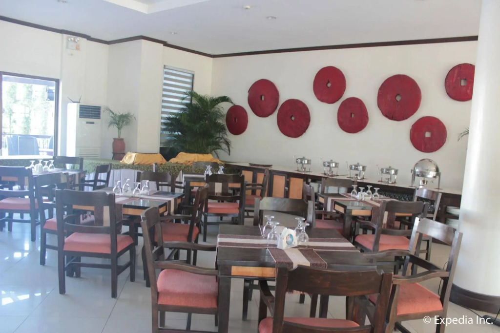 Plaza del Norte Hotel and Convention Center